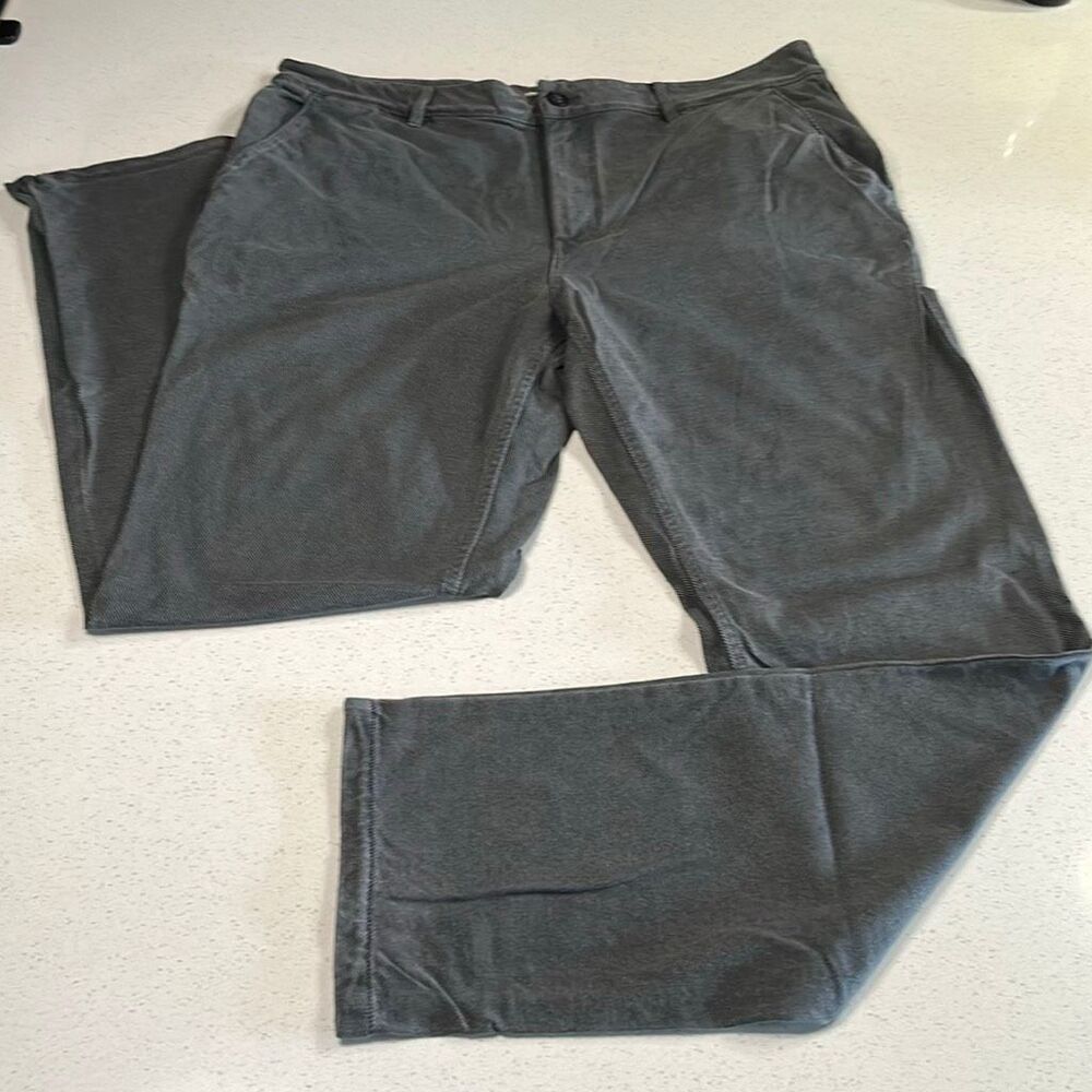 Carbon2Cobalt Men’s Gray Fine Wale Corduroy Pants Size 35x32 Cotton Modal Five P
